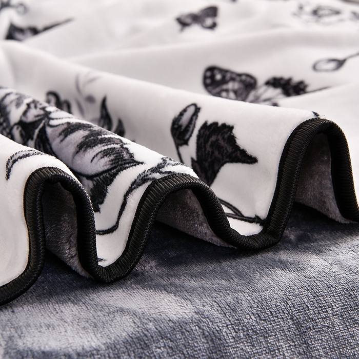 91家纺网 家纺一手货源 找家纺 绒宴 2025新款8.5斤牛奶绒金貂法莱绒床裙款保暖四件套 似水流年