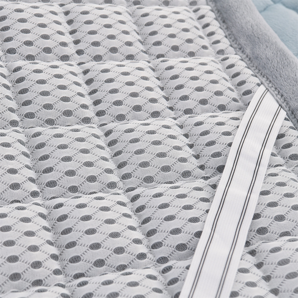 91家纺网 家纺一手货源 找家纺 云木里 2025新款240克臻棉绒和煦春风宿舍床垫上下铺床垫成人床-和煦春风 和煦春风-天缥