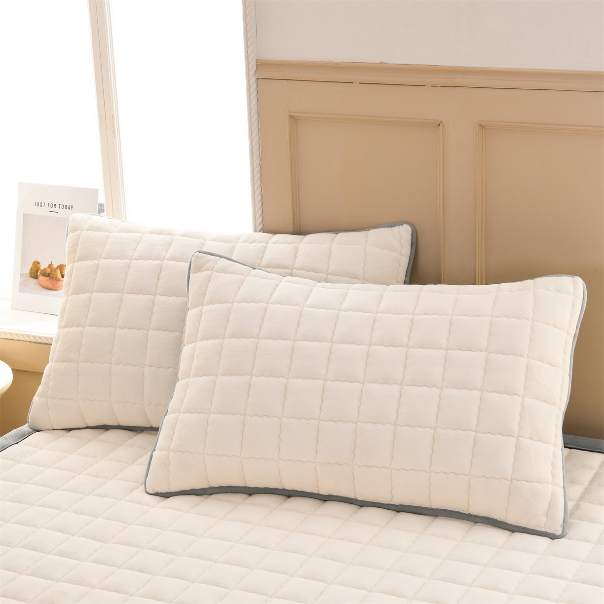 91家纺网 家纺一手货源 找家纺 云木里 2025新款240克臻棉绒和煦春风宿舍床垫上下铺床垫成人床-和煦春风 和煦春风-杏仁米