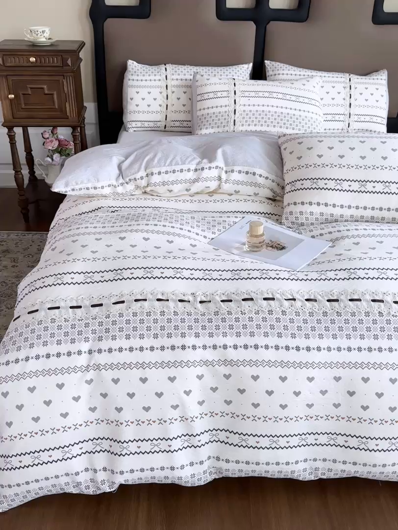 91家纺网 家纺一手货源 找家纺 可思家纺2025新款云感木棉皱皱纱四件套 拾光悠悠