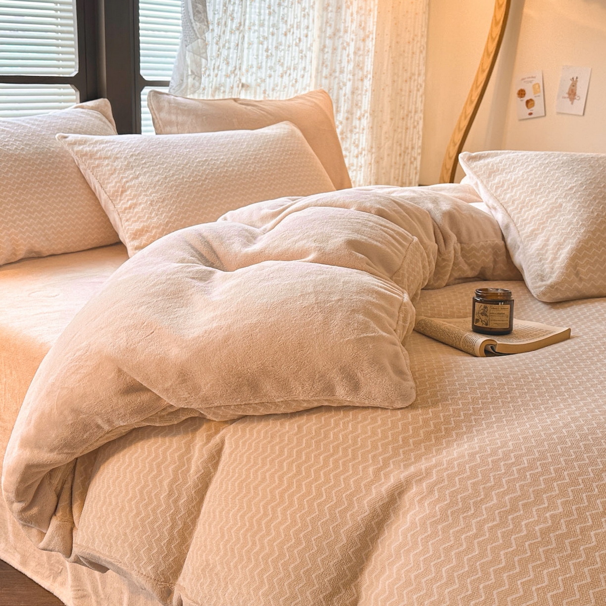 91家纺网 家纺一手货源 找家纺 酱子 2025新款色织阳离子提花牛奶绒四件套 色织-米杏