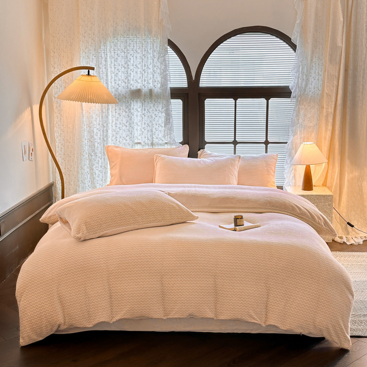 91家纺网 家纺一手货源 找家纺 酱子 2025新款色织阳离子提花牛奶绒四件套 色织-米杏