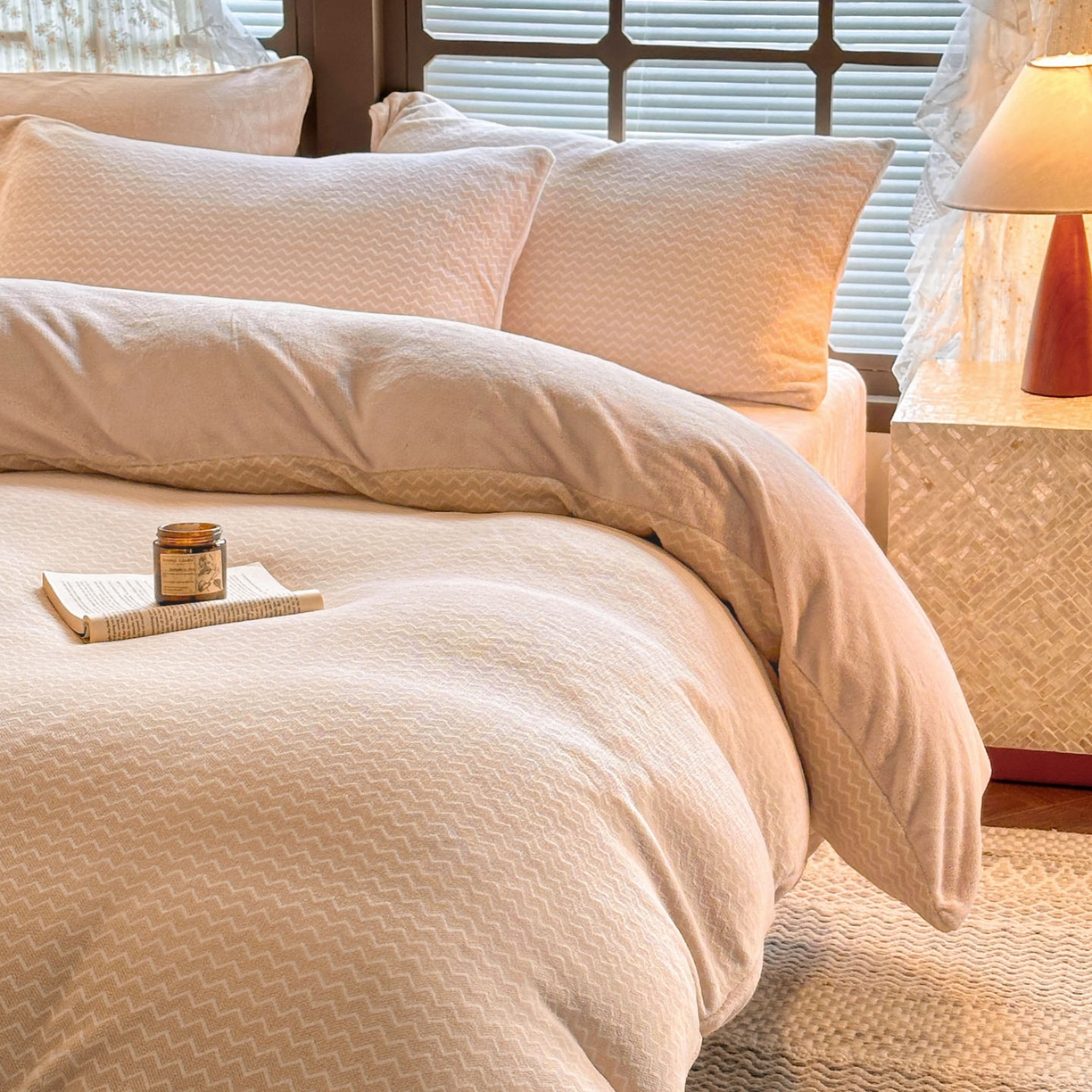 91家纺网 家纺一手货源 找家纺 酱子 2025新款色织阳离子提花牛奶绒四件套 色织-米杏