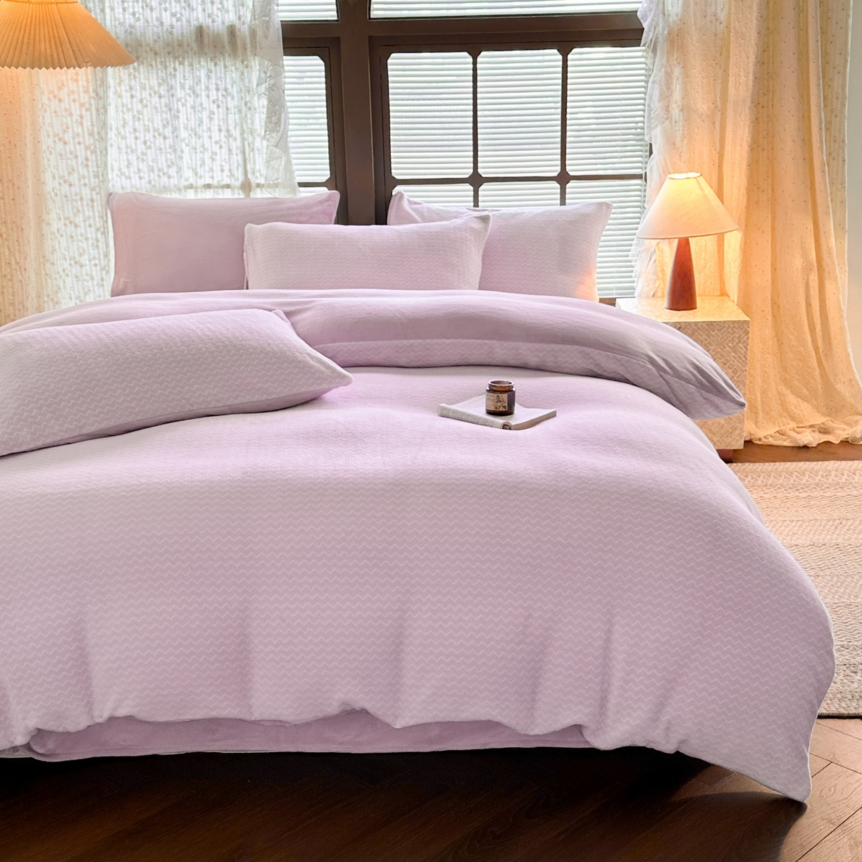 91家纺网 家纺一手货源 找家纺 酱子 2025新款色织阳离子提花牛奶绒四件套 色织-浅紫