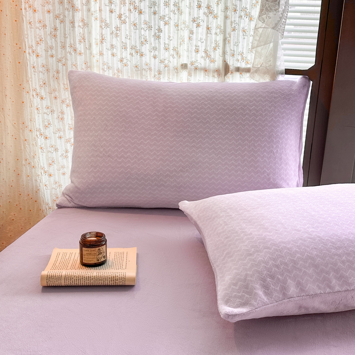 91家纺网 家纺一手货源 找家纺 酱子 2025新款色织阳离子提花牛奶绒四件套 色织-浅紫