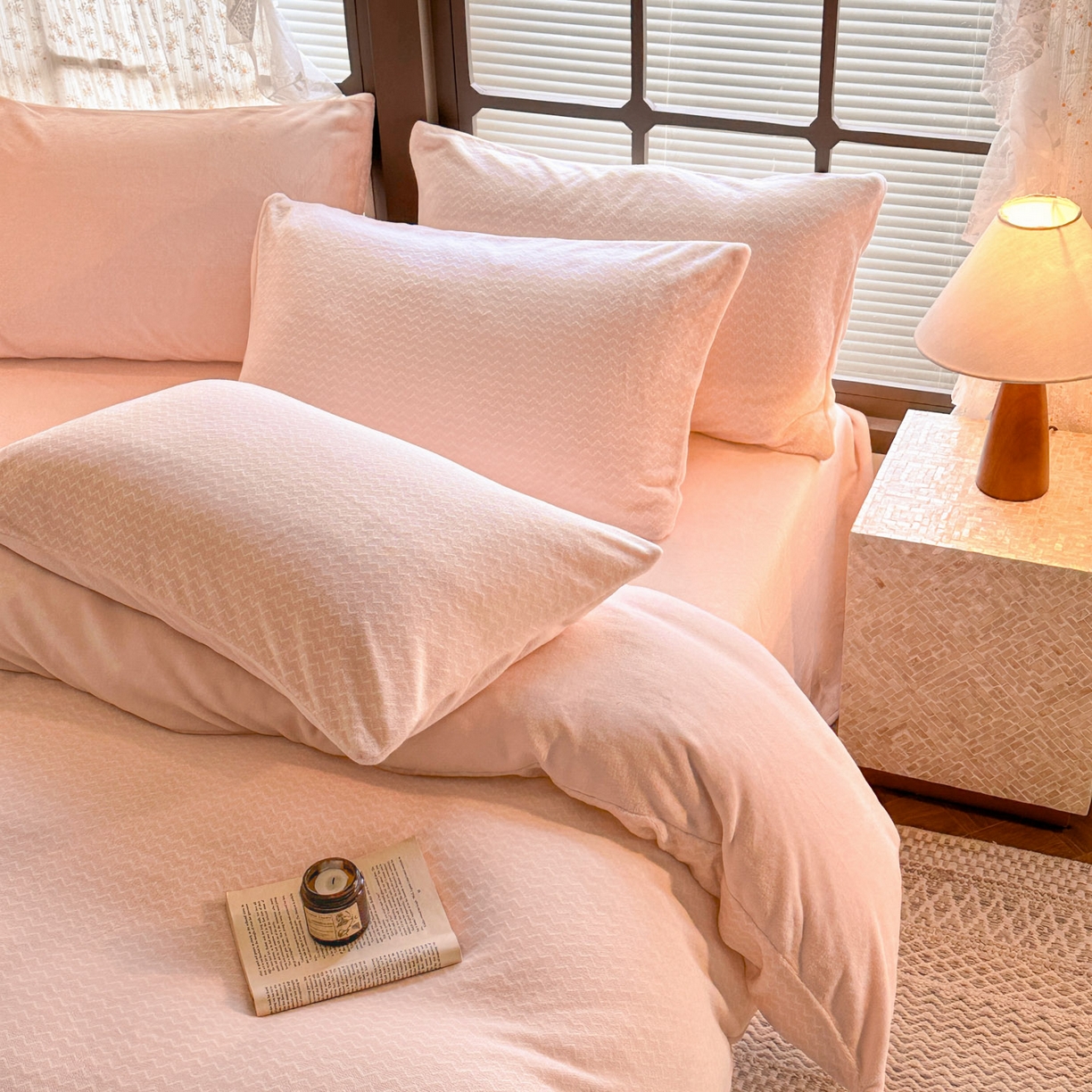 91家纺网 家纺一手货源 找家纺 酱子 2025新款色织阳离子提花牛奶绒四件套 色织-桃粉