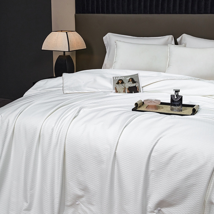 91家纺网 家纺一手货源 找家纺 （总）精品柞蚕丝环环相扣系列被子被芯蚕云阁蚕丝家居 2025新款舒适蚕丝被