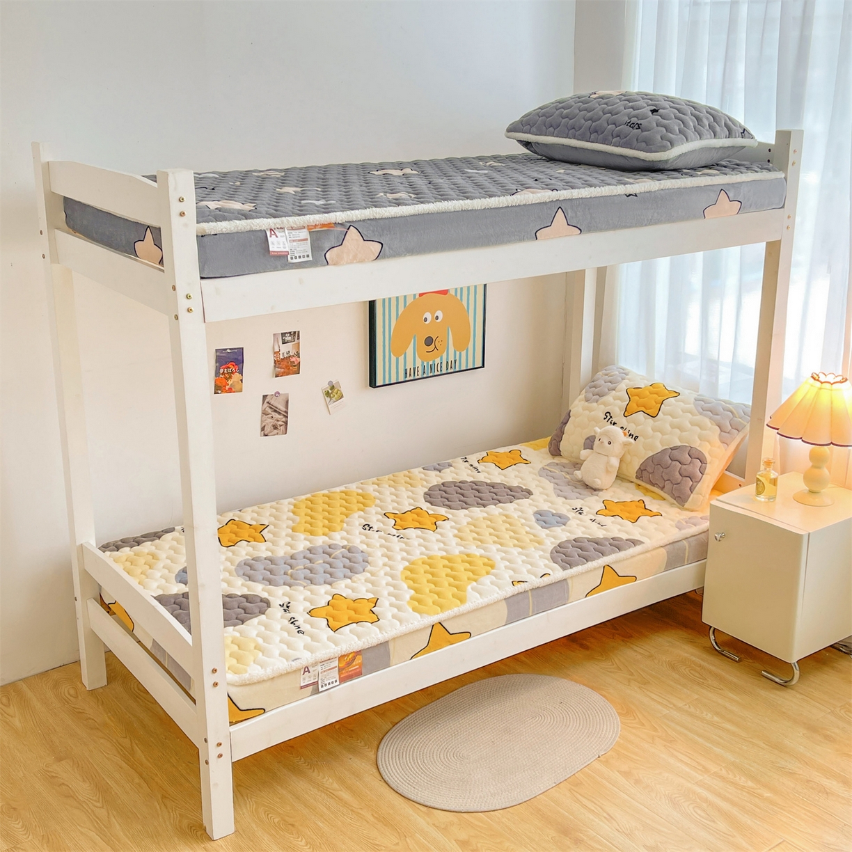 91家纺网 家纺一手货源 找家纺 雯豆家纺 2025新款学生上下铺加厚牛奶绒夹棉床笠宿舍大学生床垫保护套 牛奶绒夹棉床笠-斑点星星