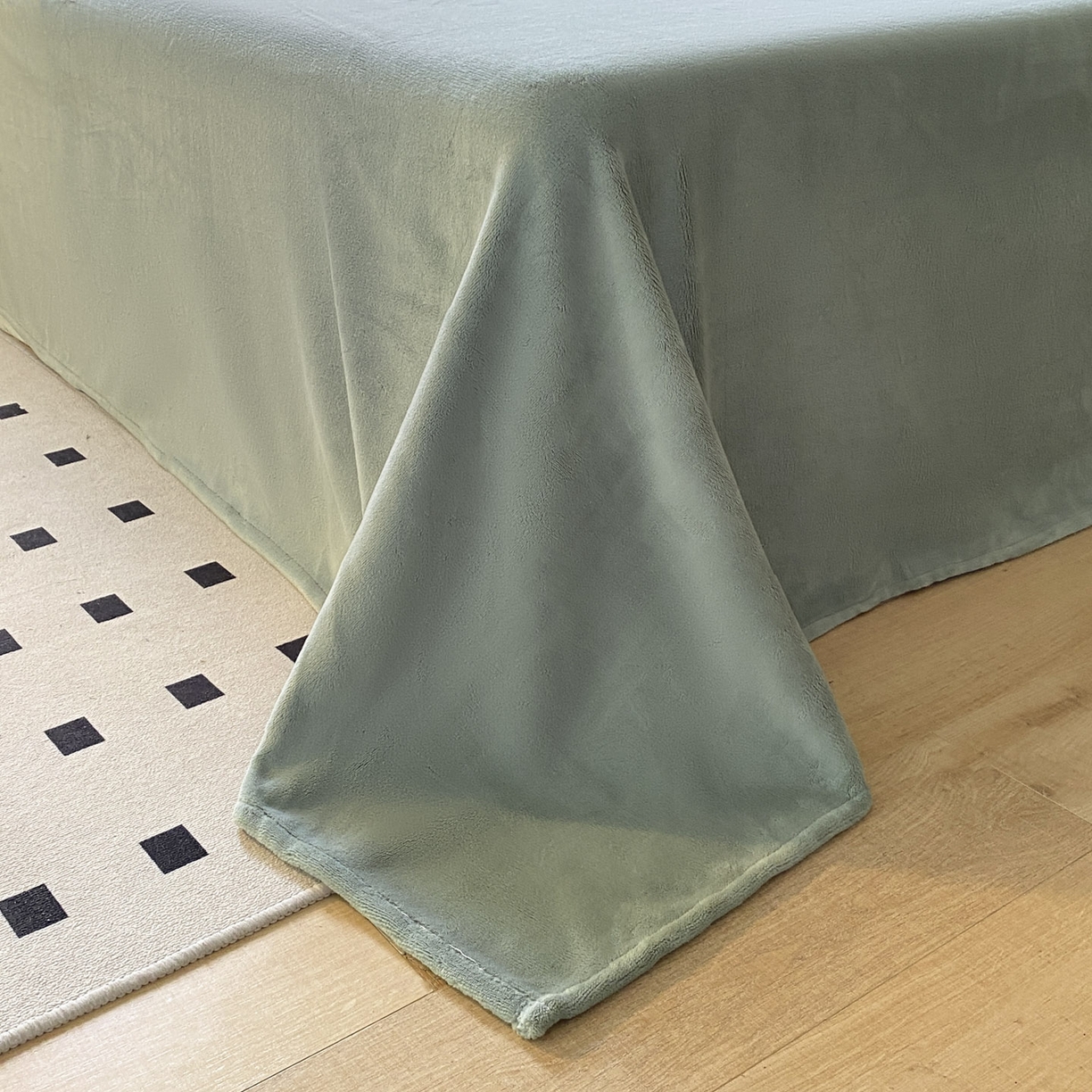 91家纺网 家纺一手货源 找家纺 酱子 2025新款阳离子立体提花绒抽条四件套 阳离子抽条-果绿