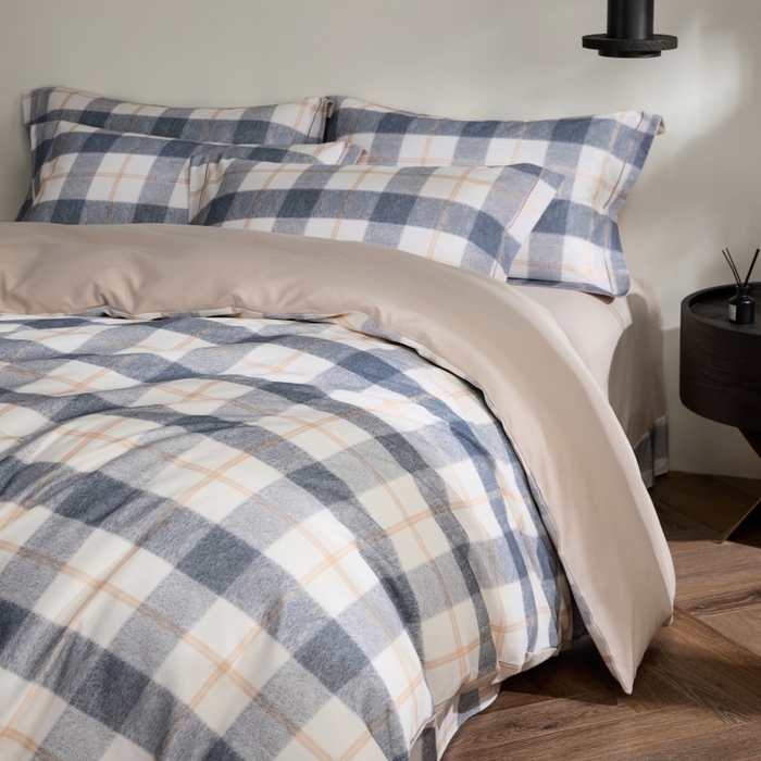 91家纺网 家纺一手货源 找家纺 薏思家纺 2025新款全棉纯棉活性生态磨毛数码印花四件套-条格卡通类 艾米