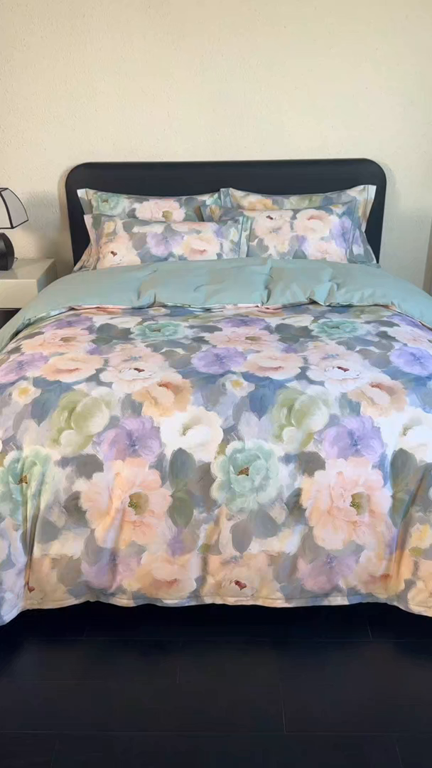 91家纺网 家纺一手货源 找家纺 薏思家纺 2025新款全棉纯棉活性生态磨毛数码印花四件套-花卉类 赫拉小姐-蓝