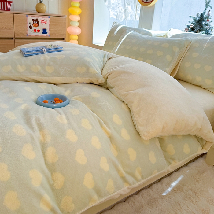 91家纺网 家纺一手货源 找家纺 （总）酱子 2025新款200克高克重印花牛奶绒四件套