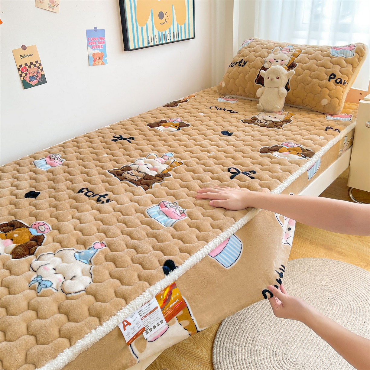 91家纺网 家纺一手货源 找家纺 雯豆家纺 2025新款学生上下铺加厚牛奶绒夹棉床笠宿舍大学生床垫保护套 牛奶绒床笠-狂欢派对