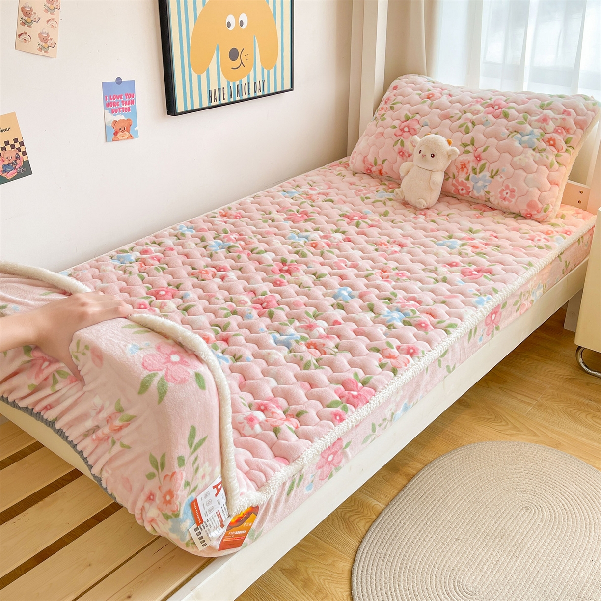 91家纺网 家纺一手货源 找家纺 雯豆家纺 2025新款学生上下铺加厚牛奶绒夹棉床笠宿舍大学生床垫保护套 牛奶绒床笠-莱茵