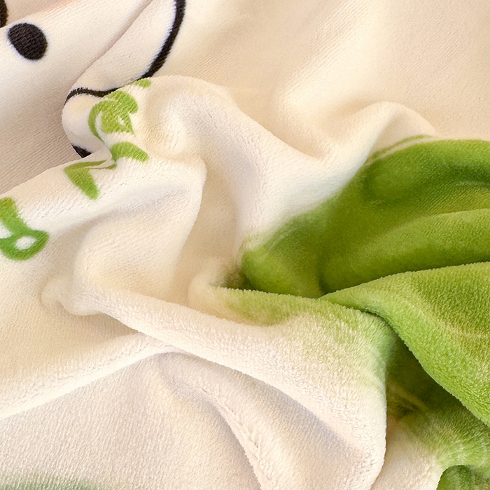 91家纺网 家纺一手货源 找家纺 酱子 2025新款200克高克重印花牛奶绒四件套 翠心熊逸