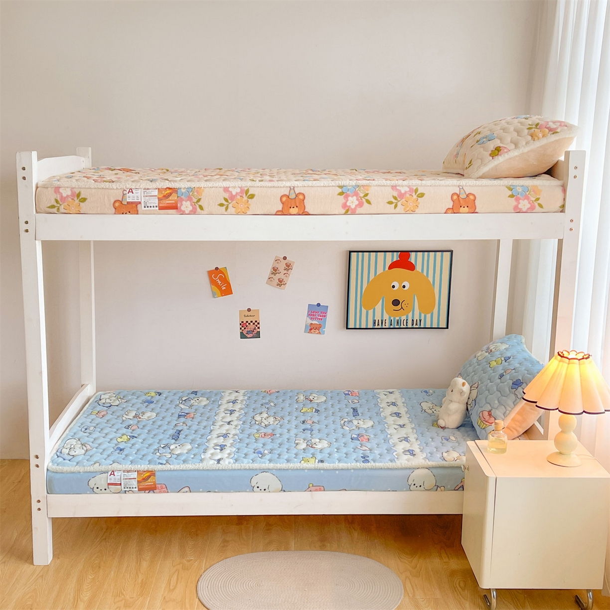 91家纺网 家纺一手货源 找家纺 雯豆家纺 2025新款学生上下铺加厚牛奶绒夹棉床笠宿舍大学生床垫保护套 牛奶绒床笠-奶蓝小狗