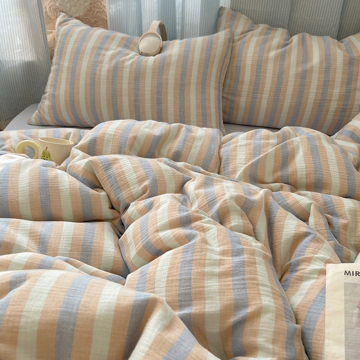 91家纺网 家纺一手货源 找家纺 （总）莱茵家居 2025新款全棉纯棉皱皱纱条纹四件套-杼影
