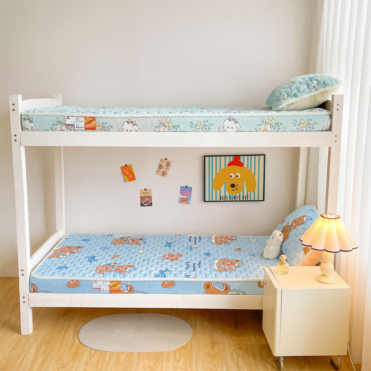 91家纺网 家纺一手货源 找家纺 雯豆家纺 2025新款学生上下铺加厚牛奶绒夹棉床笠宿舍大学生床垫保护套 牛奶绒床笠-趴趴熊