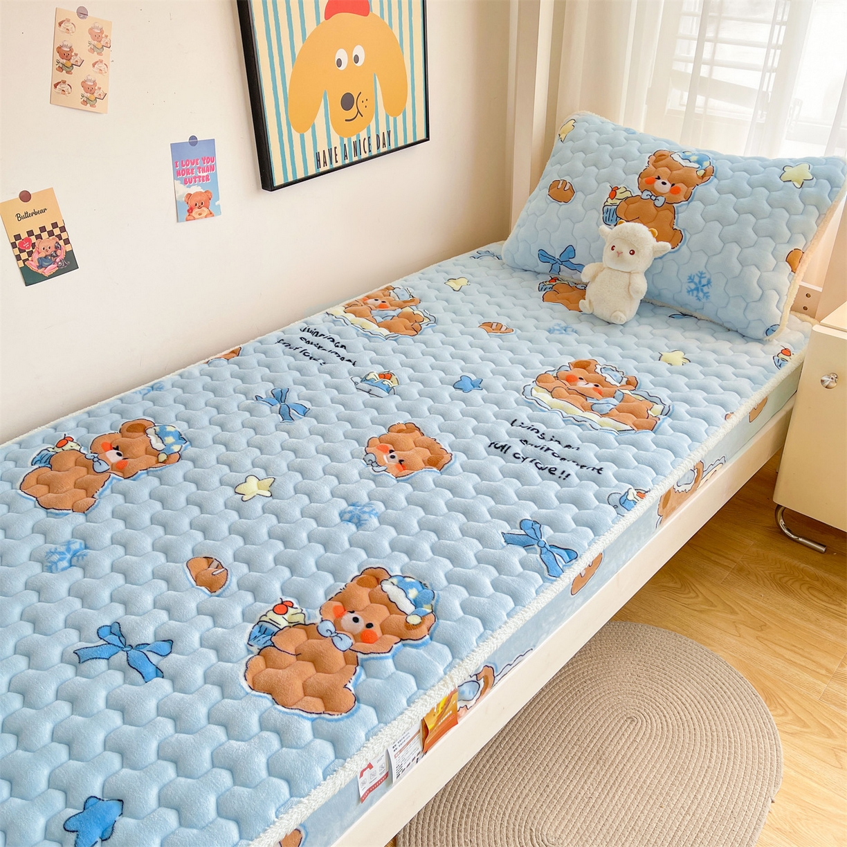 91家纺网 家纺一手货源 找家纺 雯豆家纺 2025新款学生上下铺加厚牛奶绒夹棉床笠宿舍大学生床垫保护套 牛奶绒床笠-趴趴熊