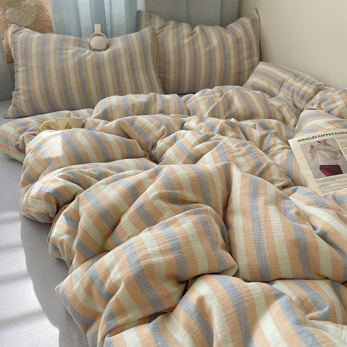 91家纺网 家纺一手货源 找家纺 （总）莱茵家居 2025新款全棉纯棉皱皱纱条纹四件套-杼影