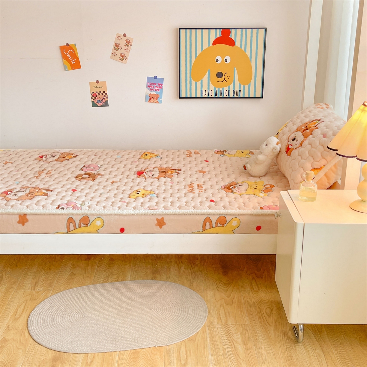 91家纺网 家纺一手货源 找家纺 雯豆家纺 2025新款学生上下铺加厚牛奶绒夹棉床笠宿舍大学生床垫保护套 牛奶绒床笠-甜心布布