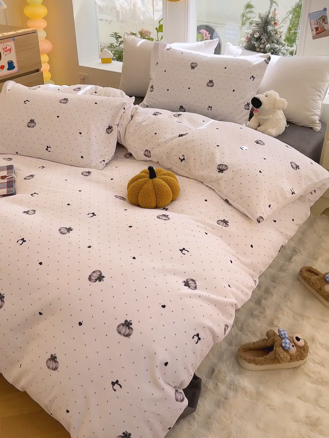 91家纺网 家纺一手货源 找家纺 酱子 2025新款200克高克重印花牛奶绒四件套 简韵南瓜