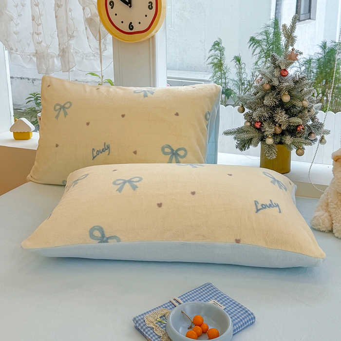 91家纺网 家纺一手货源 找家纺 酱子 2025新款200克高克重印花牛奶绒四件套 蓝调逸境