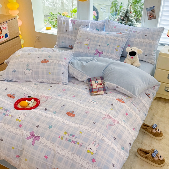 91家纺网 家纺一手货源 找家纺 酱子 2025新款200克高克重印花牛奶绒四件套 蕾丝萌境