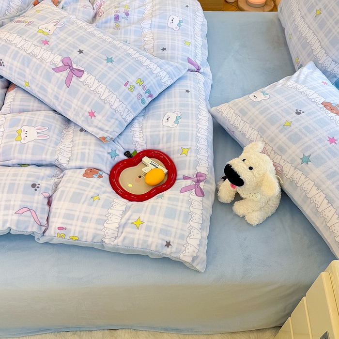 91家纺网 家纺一手货源 找家纺 酱子 2025新款200克高克重印花牛奶绒四件套 蕾丝萌境