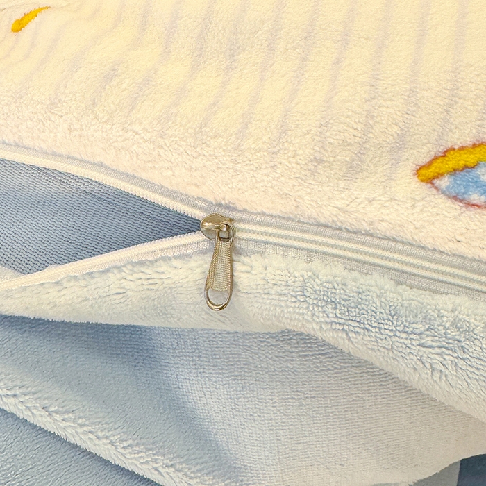 91家纺网 家纺一手货源 找家纺 酱子 2025新款200克高克重印花牛奶绒四件套 暖熊星芒