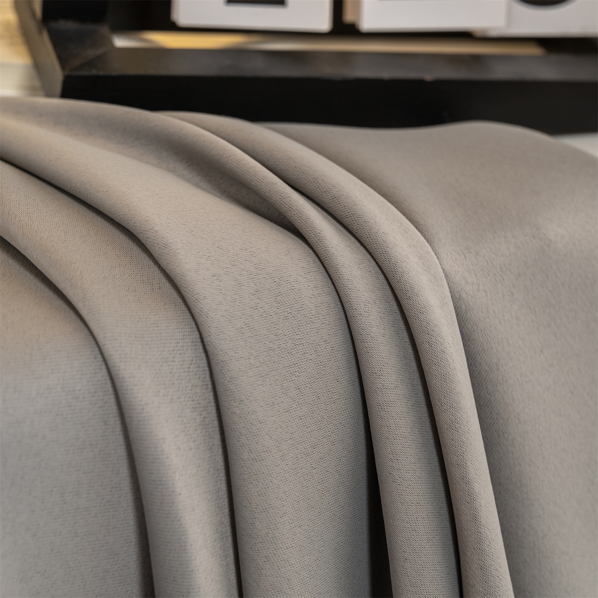 91家纺网 家纺一手货源 找家纺 新太阳蚊帐 2025新款学生上下铺高精密面料强遮光蚊帐（6面全包 有底款） 高精密面料强遮光-灰