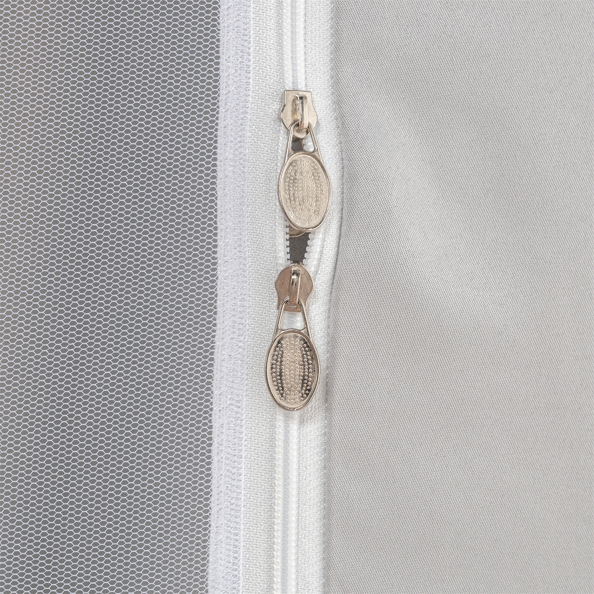 91家纺网 家纺一手货源 找家纺 新太阳蚊帐 2025新款学生上下铺高精密面料强遮光蚊帐（6面全包 有底款） 高精密面料强遮光-灰