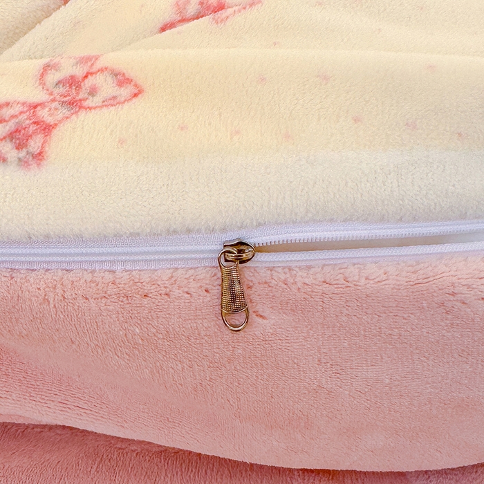 91家纺网 家纺一手货源 找家纺 酱子 2025新款200克高克重印花牛奶绒四件套 桃漾绮梦