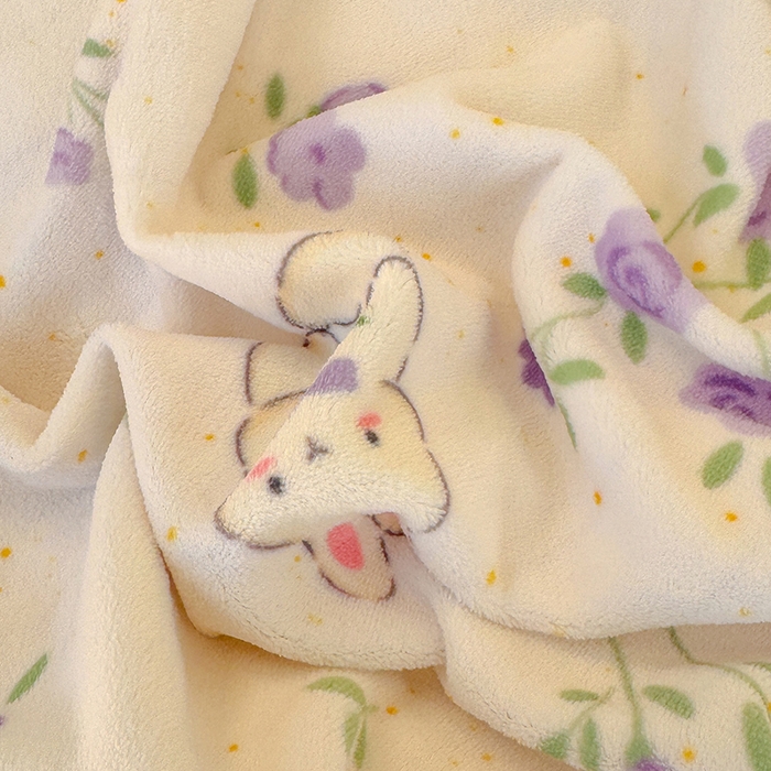 91家纺网 家纺一手货源 找家纺 酱子 2025新款200克高克重印花牛奶绒四件套 兔眠花笺