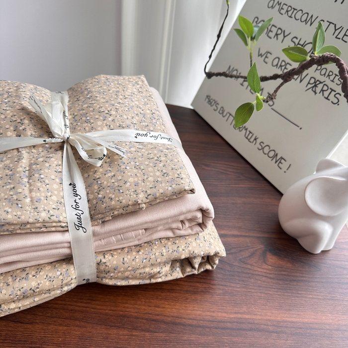 91家纺网 家纺一手货源 找家纺 爱思佳 2024新款A类母婴全棉双层纱印花四件套直播热卖系列-系列一 玛雅