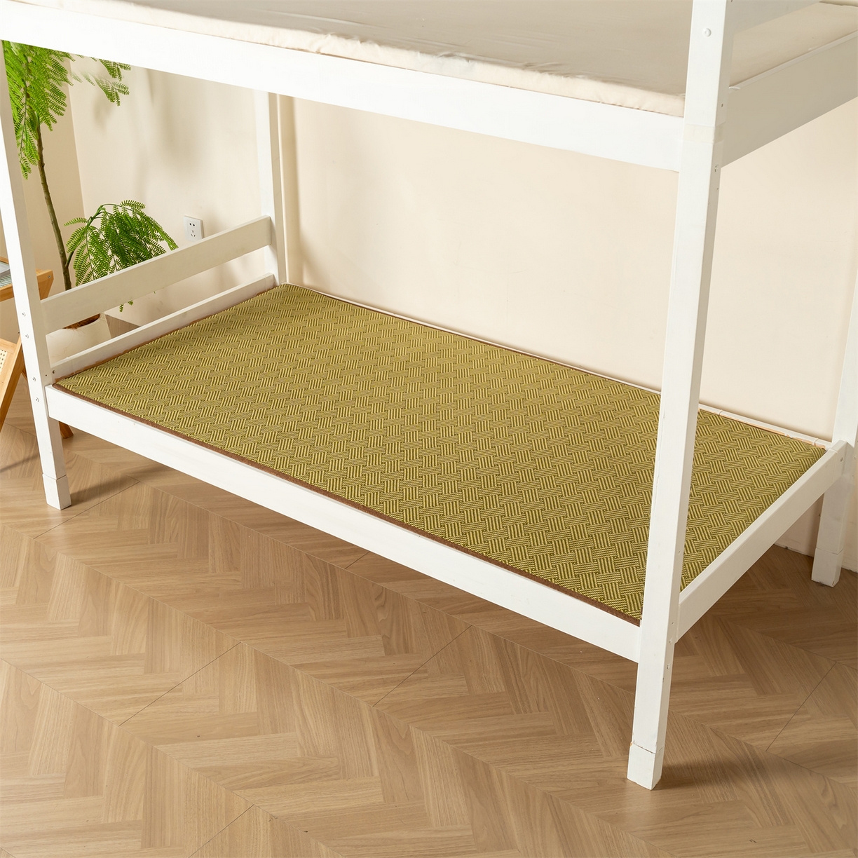 91家纺网 家纺一手货源 找家纺 新太阳蚊帐 2025新款学生宿舍冰藤席凉席 绿韵悠居整片