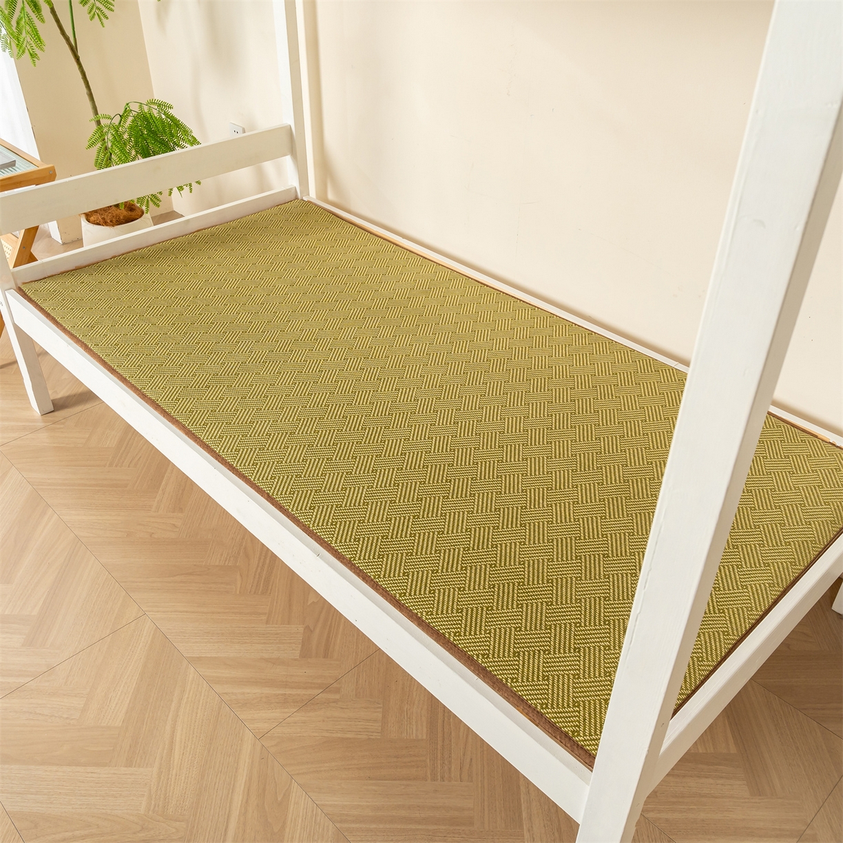 91家纺网 家纺一手货源 找家纺 新太阳蚊帐 2025新款学生宿舍冰藤席凉席 绿韵悠居整片