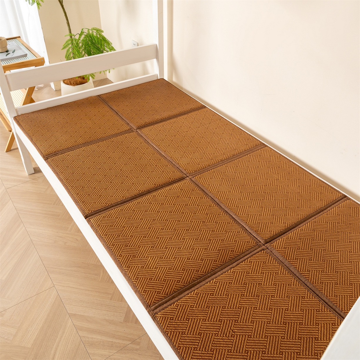 91家纺网 家纺一手货源 找家纺 新太阳蚊帐 2025新款学生宿舍冰藤席凉席 棕韵雅舍拼接