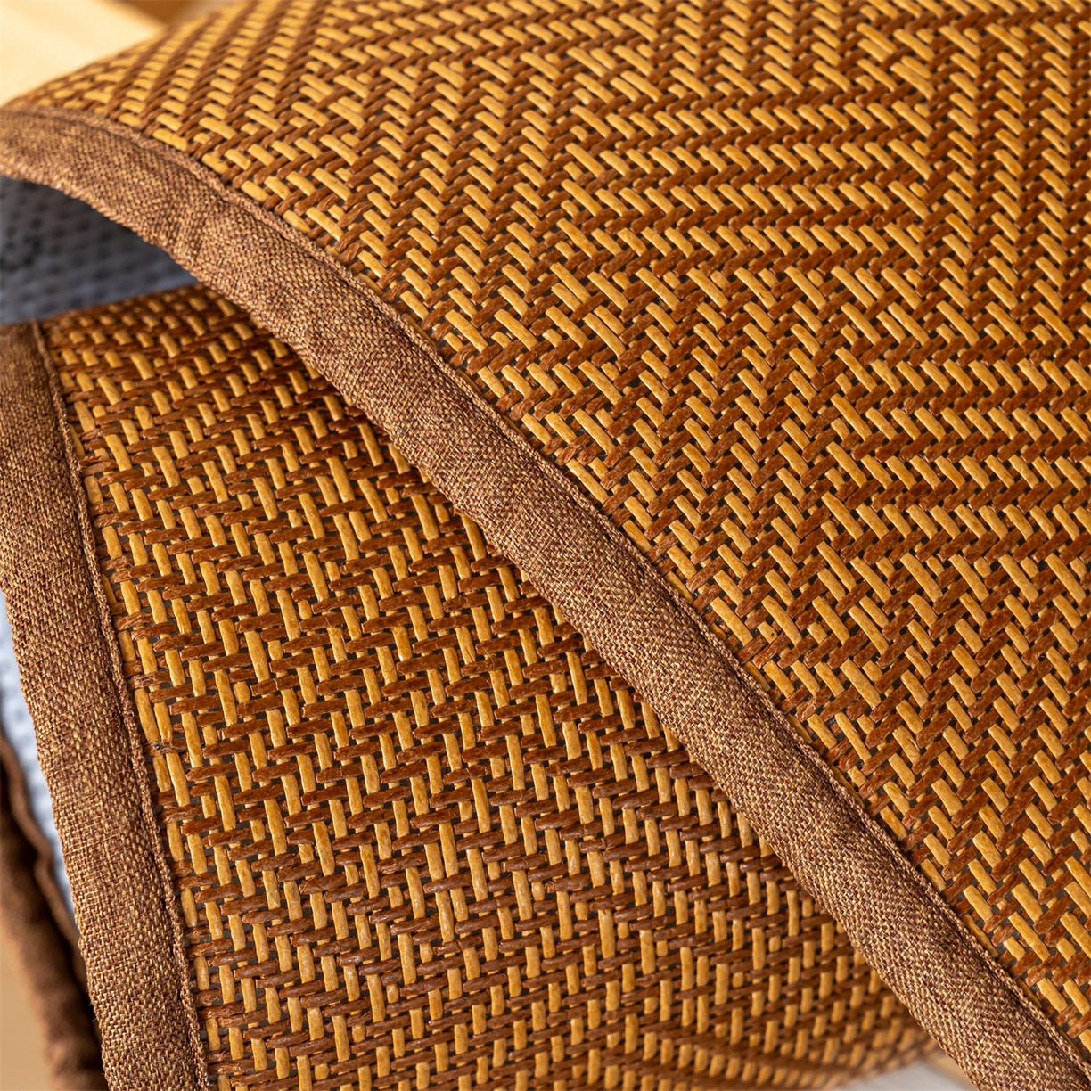 91家纺网 家纺一手货源 找家纺 新太阳蚊帐 2025新款学生宿舍冰藤席凉席 棕韵雅舍整片