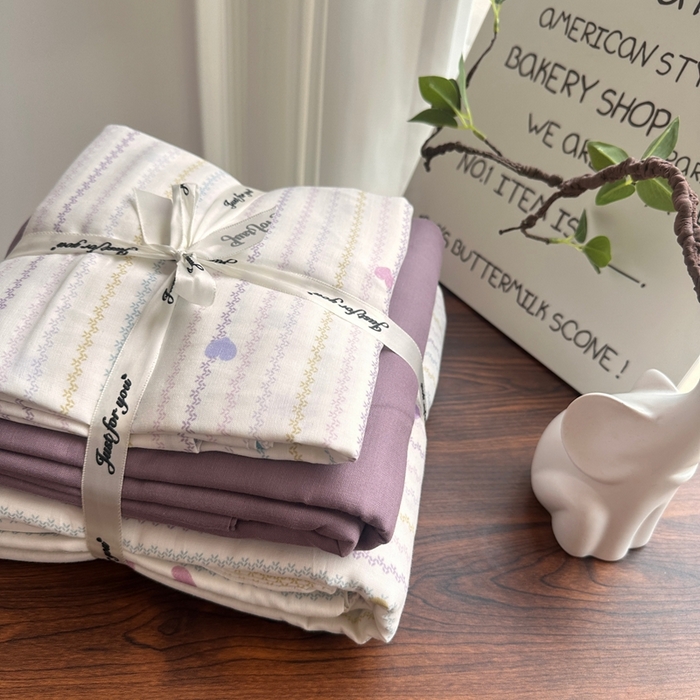 91家纺网 家纺一手货源 找家纺 爱思佳 2024新款A类母婴全棉双层纱印花四件套直播热卖系列-系列一 心意