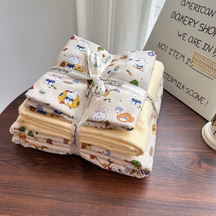 91家纺网 家纺一手货源 找家纺 爱思佳 2024新款A类母婴全棉双层纱印花四件套直播热卖系列-系列一 野餐兔