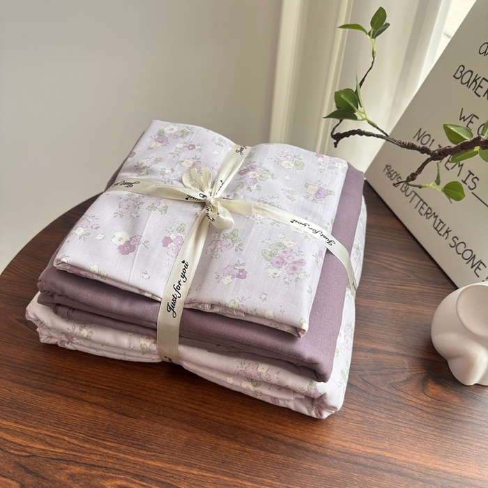 91家纺网 家纺一手货源 找家纺 爱思佳 2024新款A类母婴全棉双层纱印花四件套直播热卖系列-系列一 野葡萄