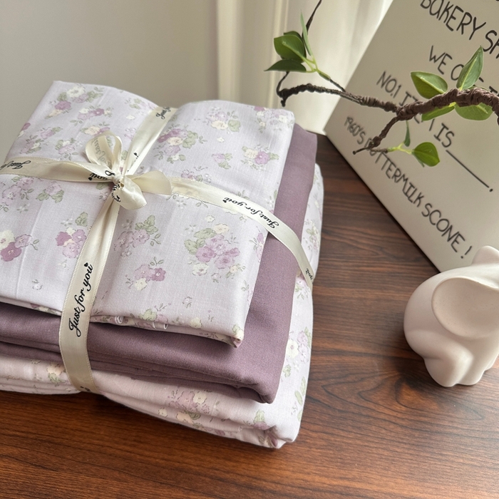 91家纺网 家纺一手货源 找家纺 爱思佳 2024新款A类母婴全棉双层纱印花四件套直播热卖系列-系列一 野葡萄