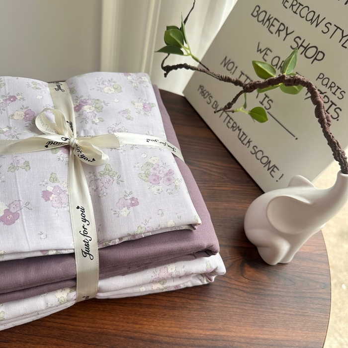 91家纺网 家纺一手货源 找家纺 爱思佳 2024新款A类母婴全棉双层纱印花四件套直播热卖系列-系列一 野葡萄