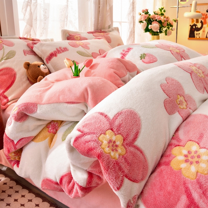 91家纺网 家纺一手货源 找家纺 （总）牵梦萦 2025新款雪花绒小清新印花四件套