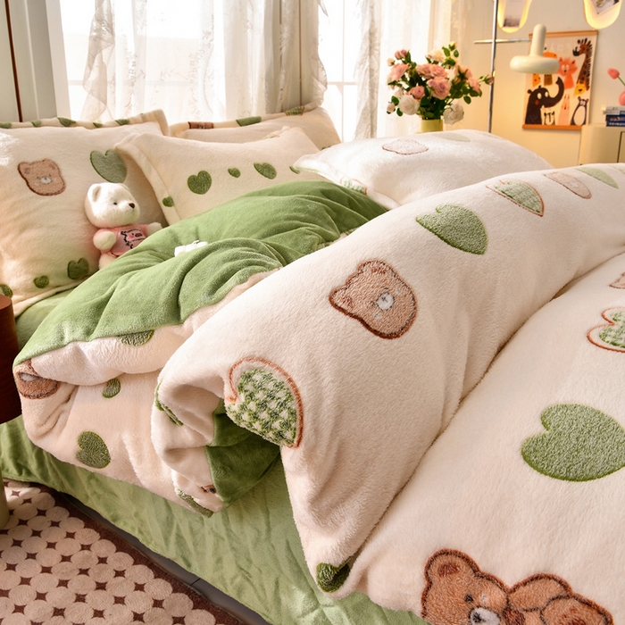 91家纺网 家纺一手货源 找家纺 （总）牵梦萦 2025新款雪花绒小清新印花四件套