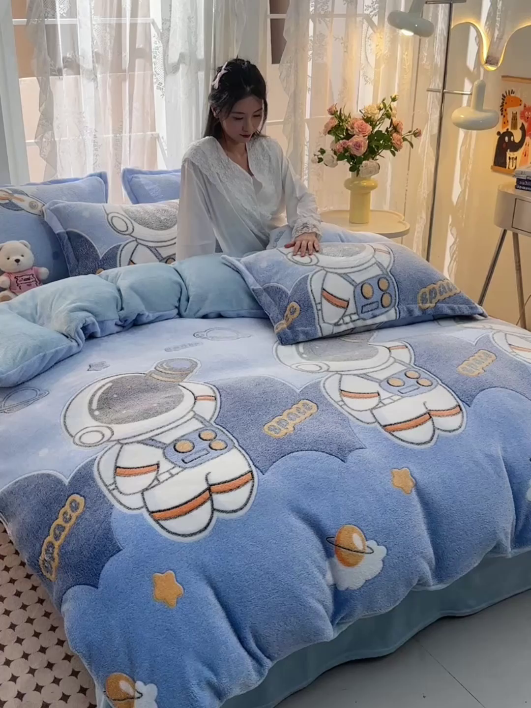 91家纺网 家纺一手货源 找家纺 （总）牵梦萦 2025新款雪花绒小清新印花四件套