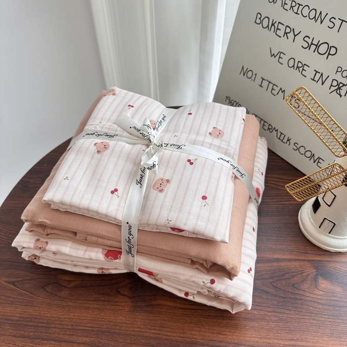 91家纺网 家纺一手货源 找家纺 （总）爱思佳 2024新款A类母婴全棉双层纱印花四件套直播热卖系列-系列二