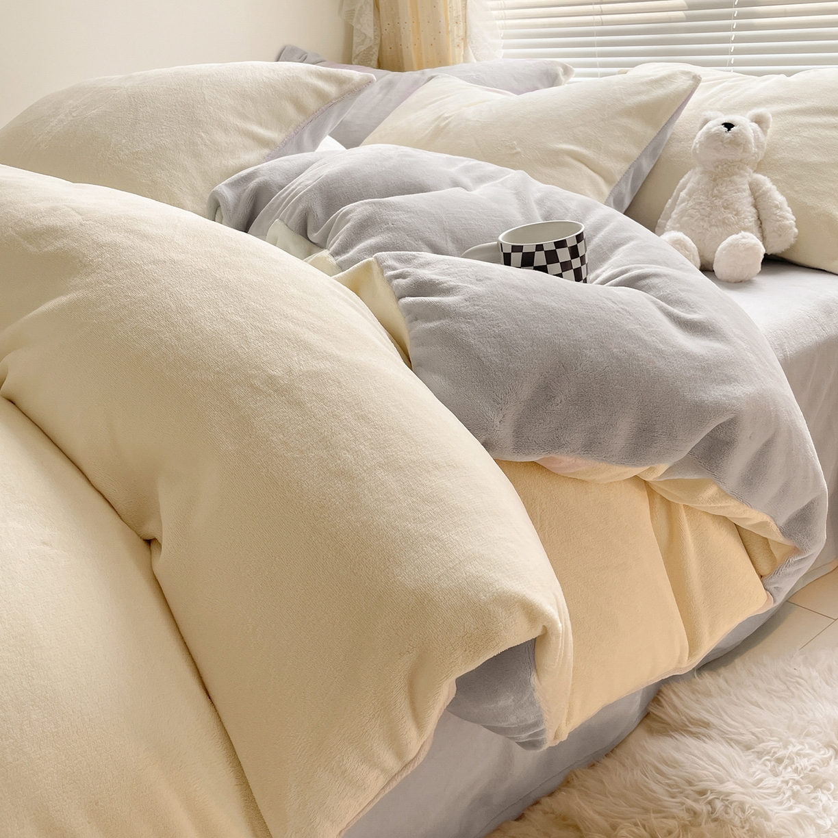 酱子 2025新款纯色双拼牛奶绒四件套190克 奶黄+米灰