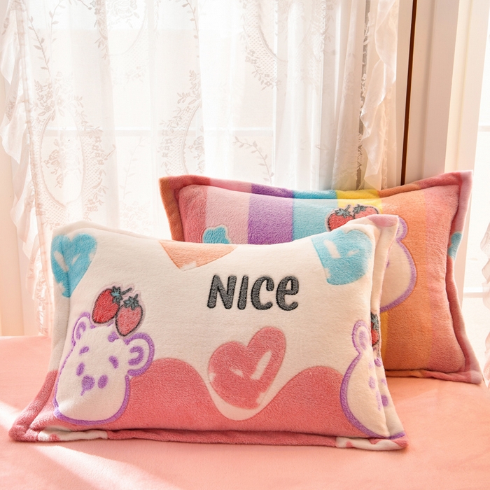 91家纺网 家纺一手货源 找家纺 牵梦萦 2025新款雪花绒小清新印花四件套 彩虹爱心